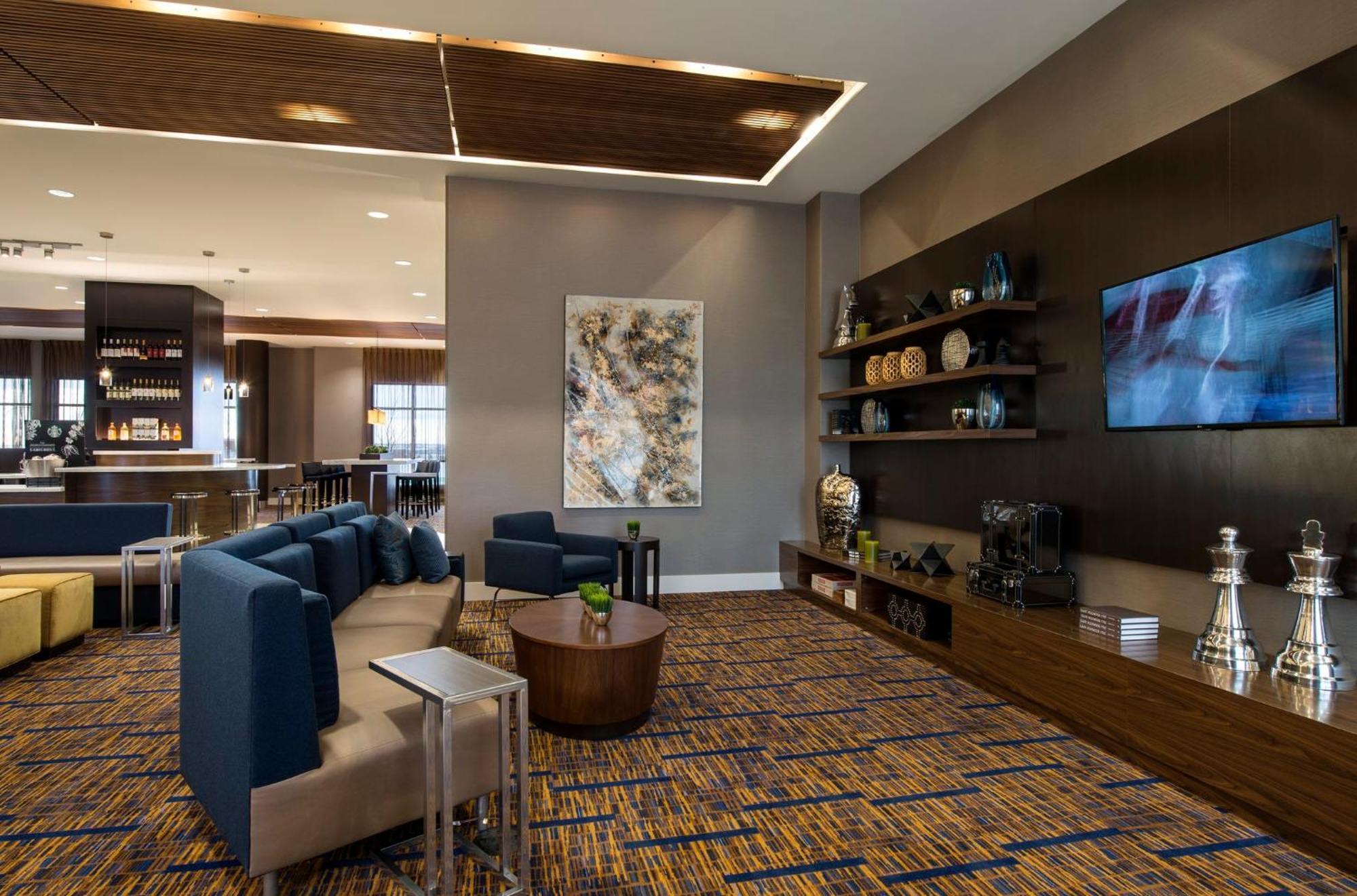 Hotel Courtyard By Marriott Calgary South Exterior foto