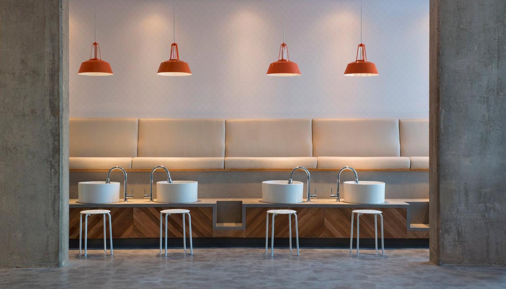 Hotel Courtyard By Marriott Calgary South Exterior foto